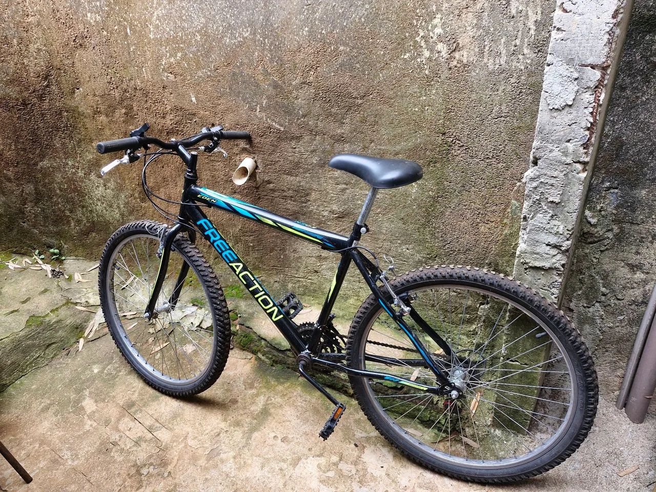 Vendo uma Bicicleta  - Foto 2