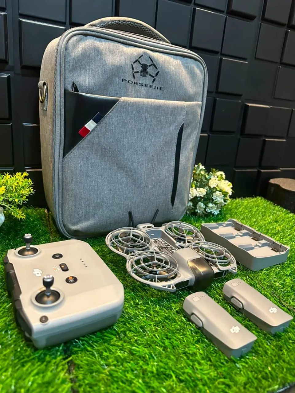 Drone Dji Neo 2 com Controle e Mochila
