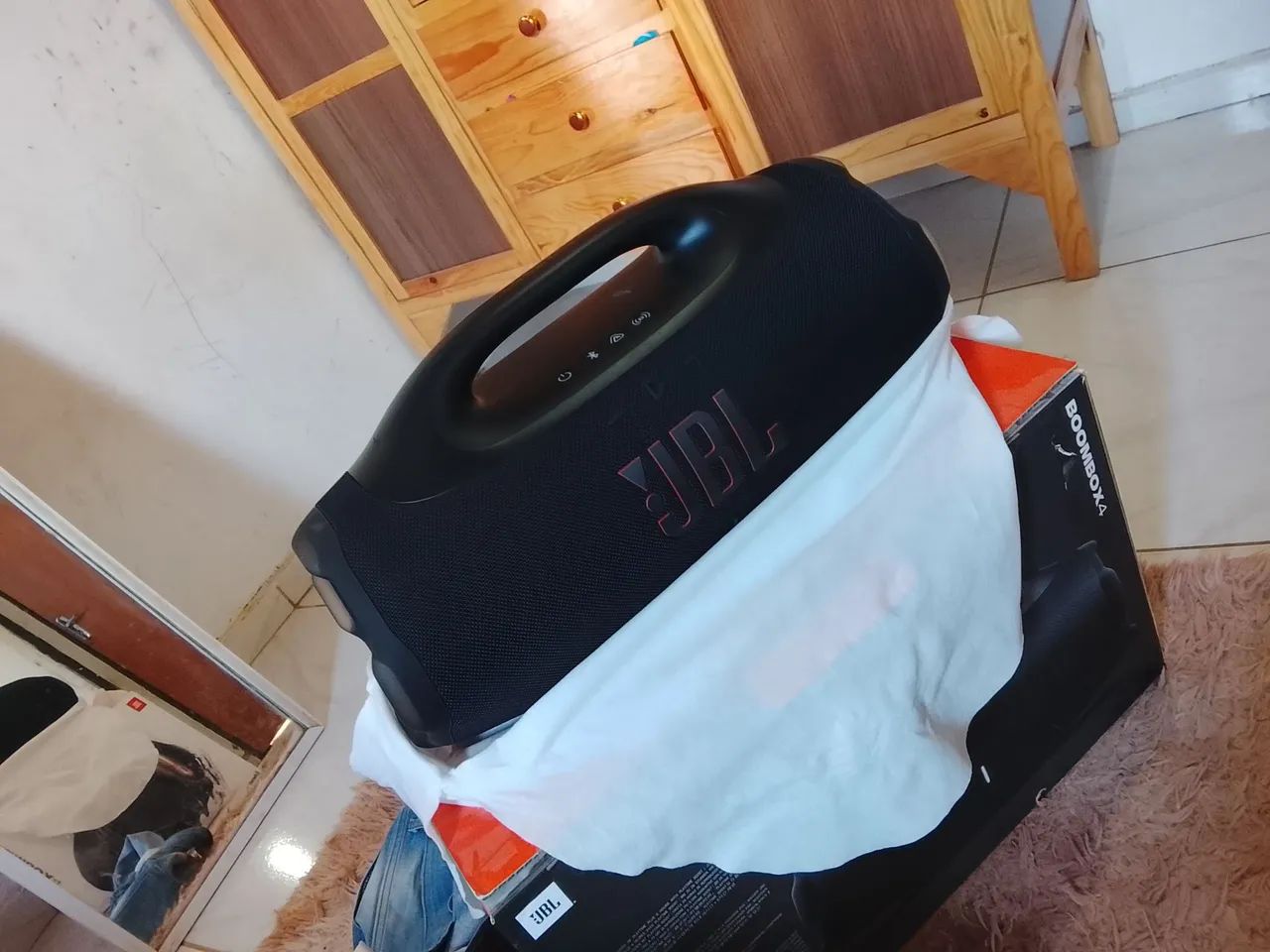 Caixa de som JBL 
