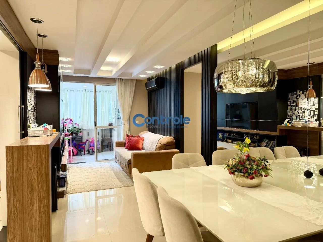 Apartamento no centro de Palhoça com 03 dormitórios , Porteira Fechada - Foto 2