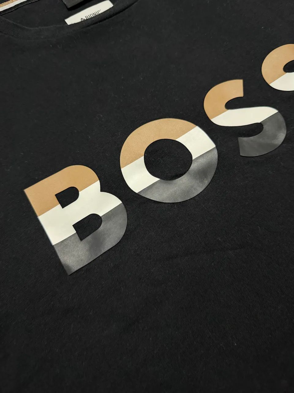 Camiseta BOSS Max Logo - Tamanho S - Foto 4