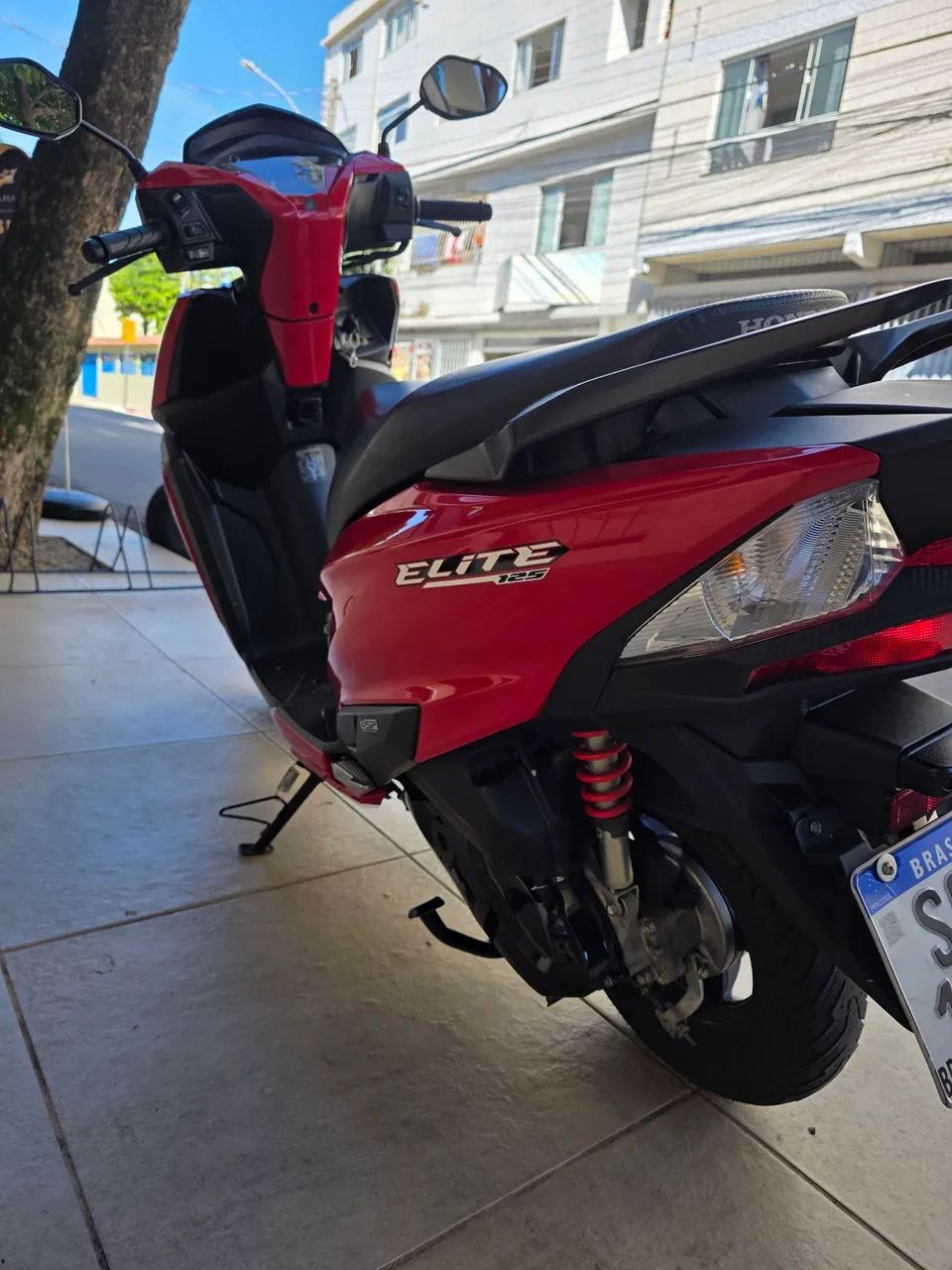 Moto de mulher - Foto 4