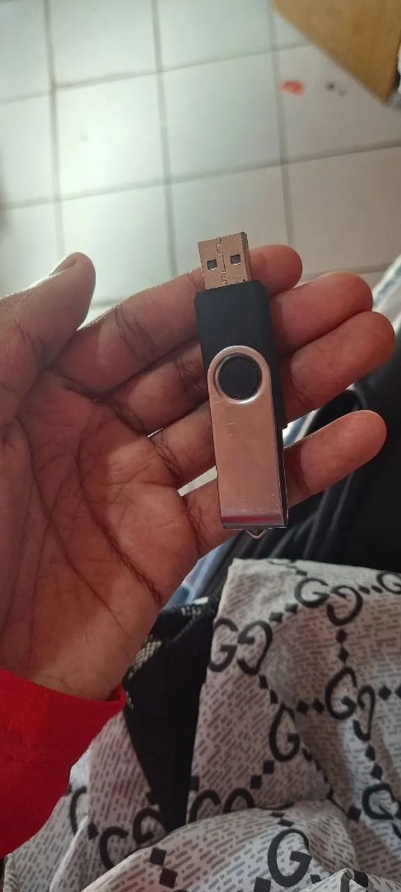 Vendo pendrive de 32gb  - Foto 3