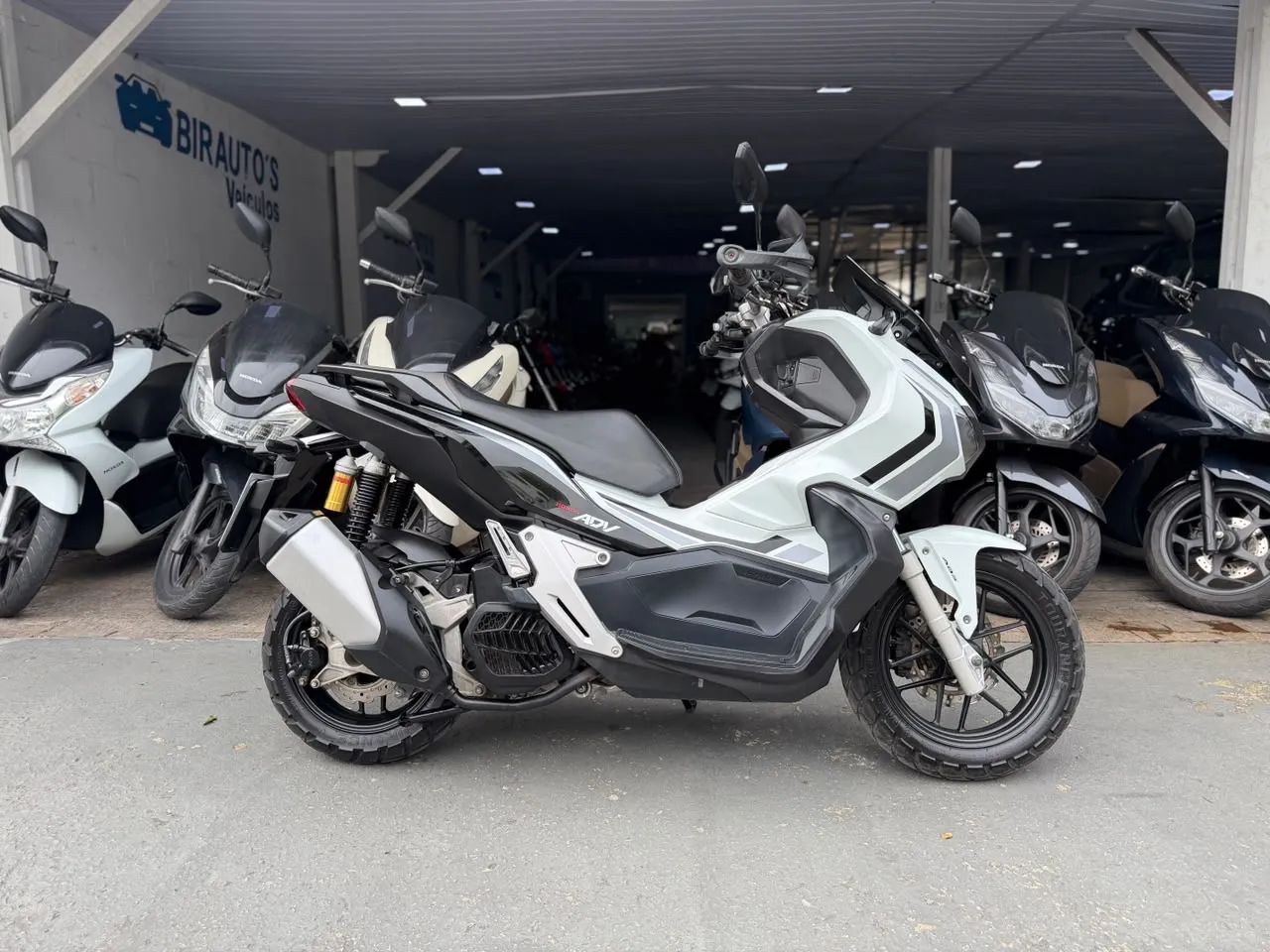 ADV 150 2022 - Foto 2