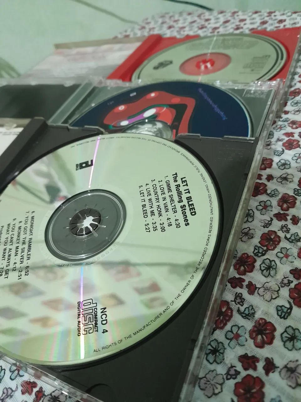 Rolling Stones / 3 CDs Coleção - Let It Bleed / Its Only Rock and Roll / A Bigger Bang - Foto 2