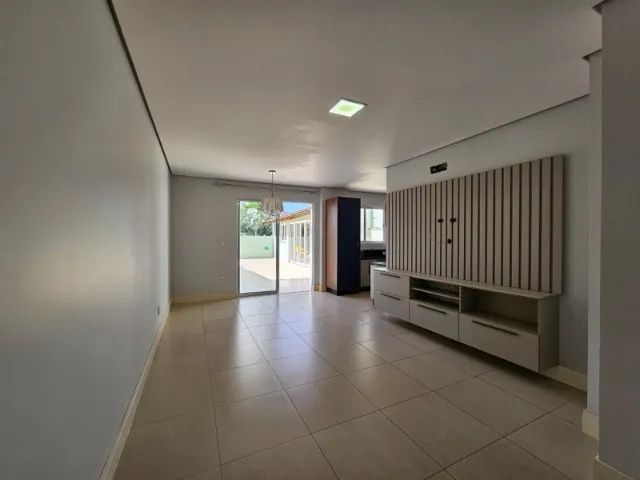Apartamento com terraço e pertinho do Marista - Foto 2