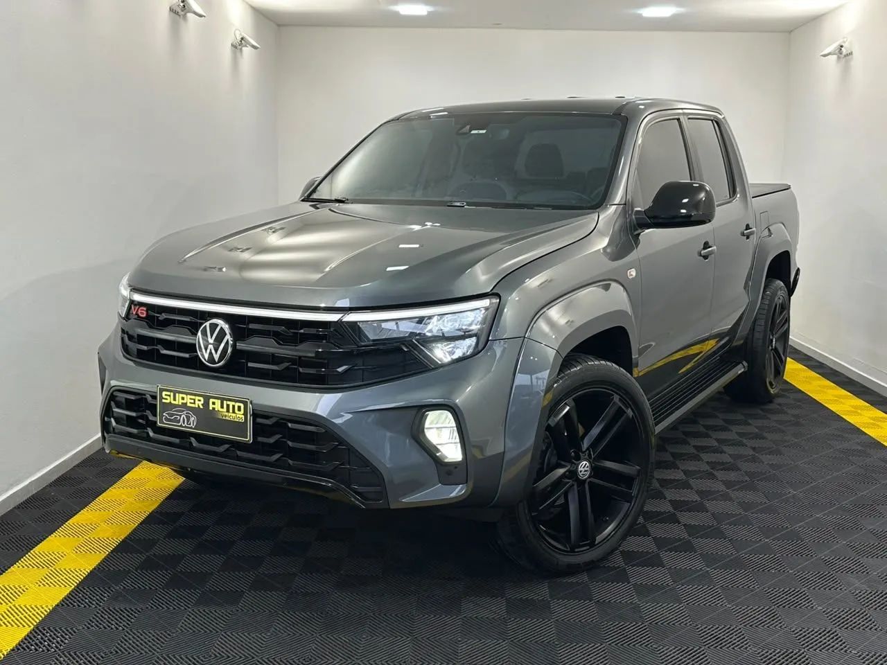 Volkswagen Amarok HIGHLINE CD 2.0 16V TDI 4X4 DIES. 2025
