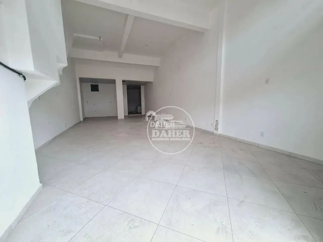 Daher Aluga: Loja com 55m², na Via Principal, em Piedade - CDQ134 - Foto 4
