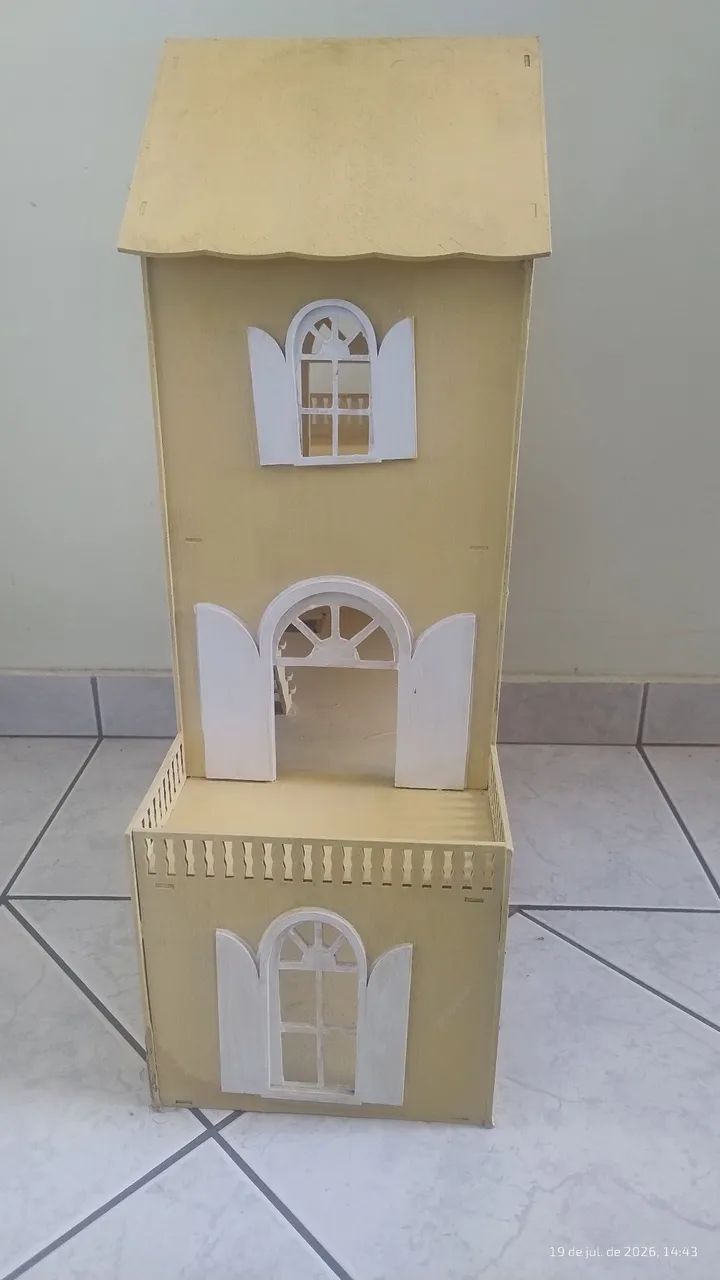 Casinha de bonecas MDF cru usada  - Foto 3