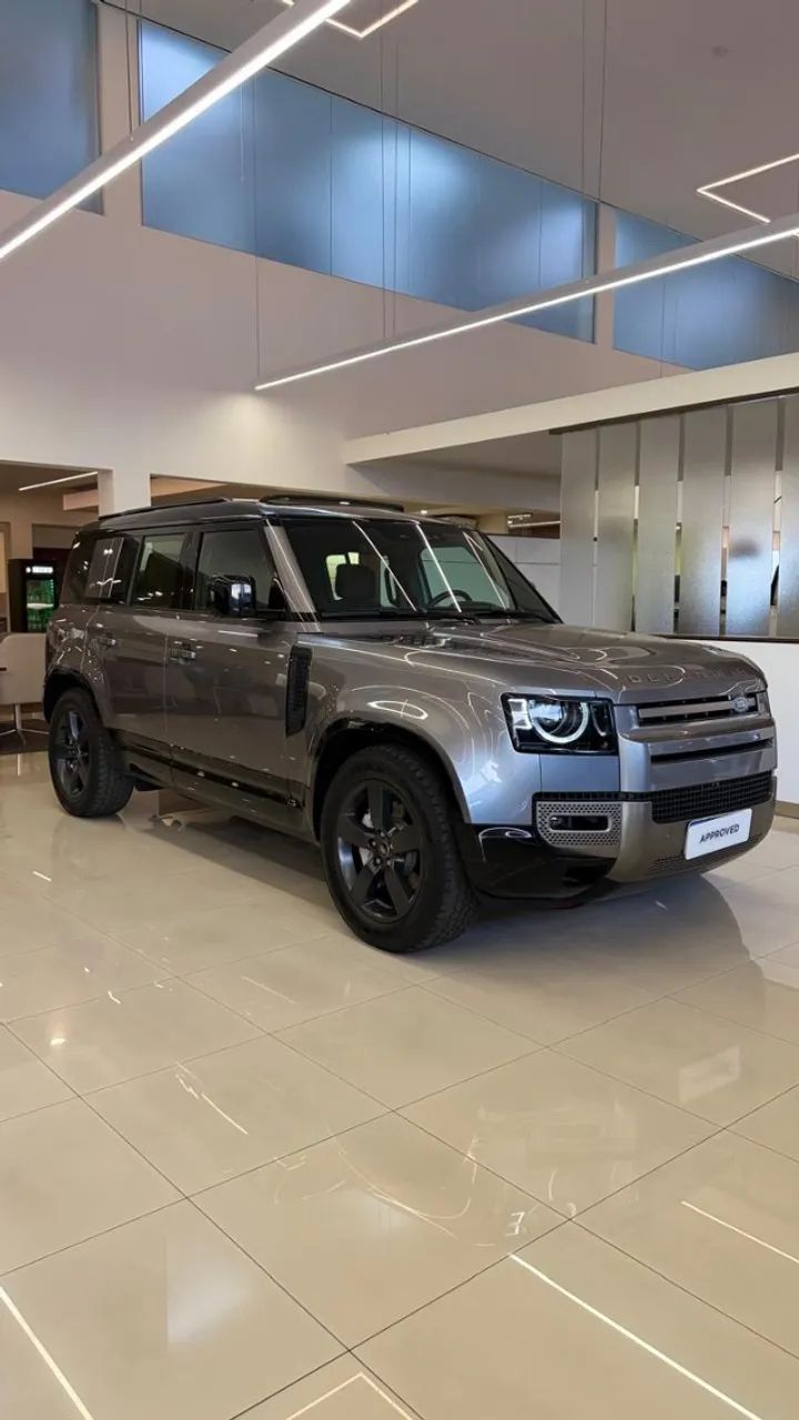 Land Rover Defender Defender 110 X D300  Die. Aut. (Híb.) 2024