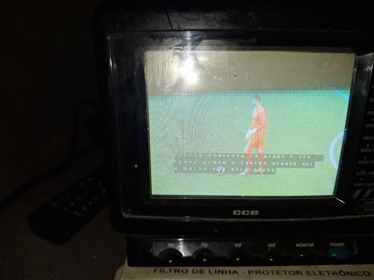 Mini tv cce com conversor digital 