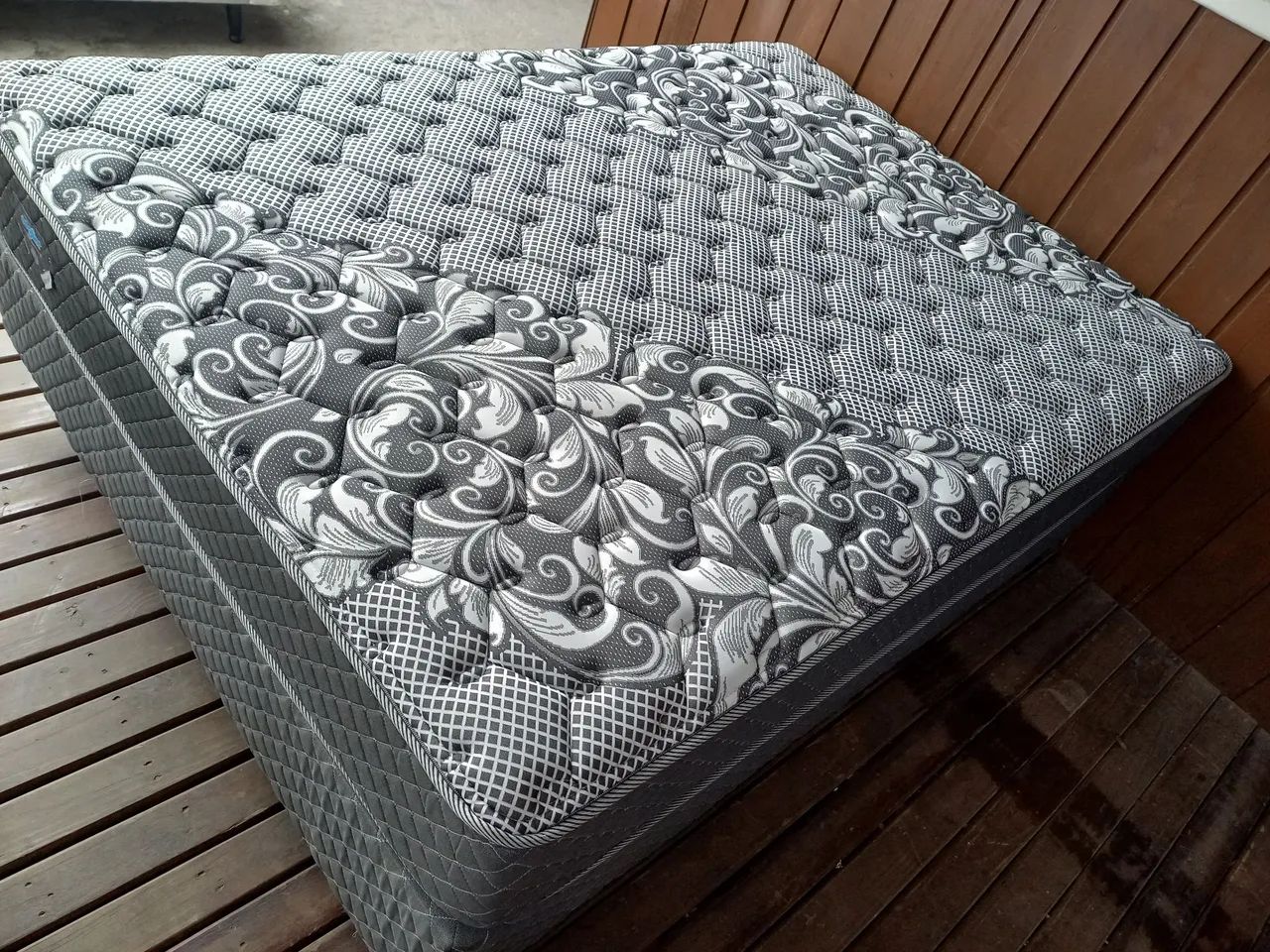 Vendo Cama box casal colchao + base  - Foto 2