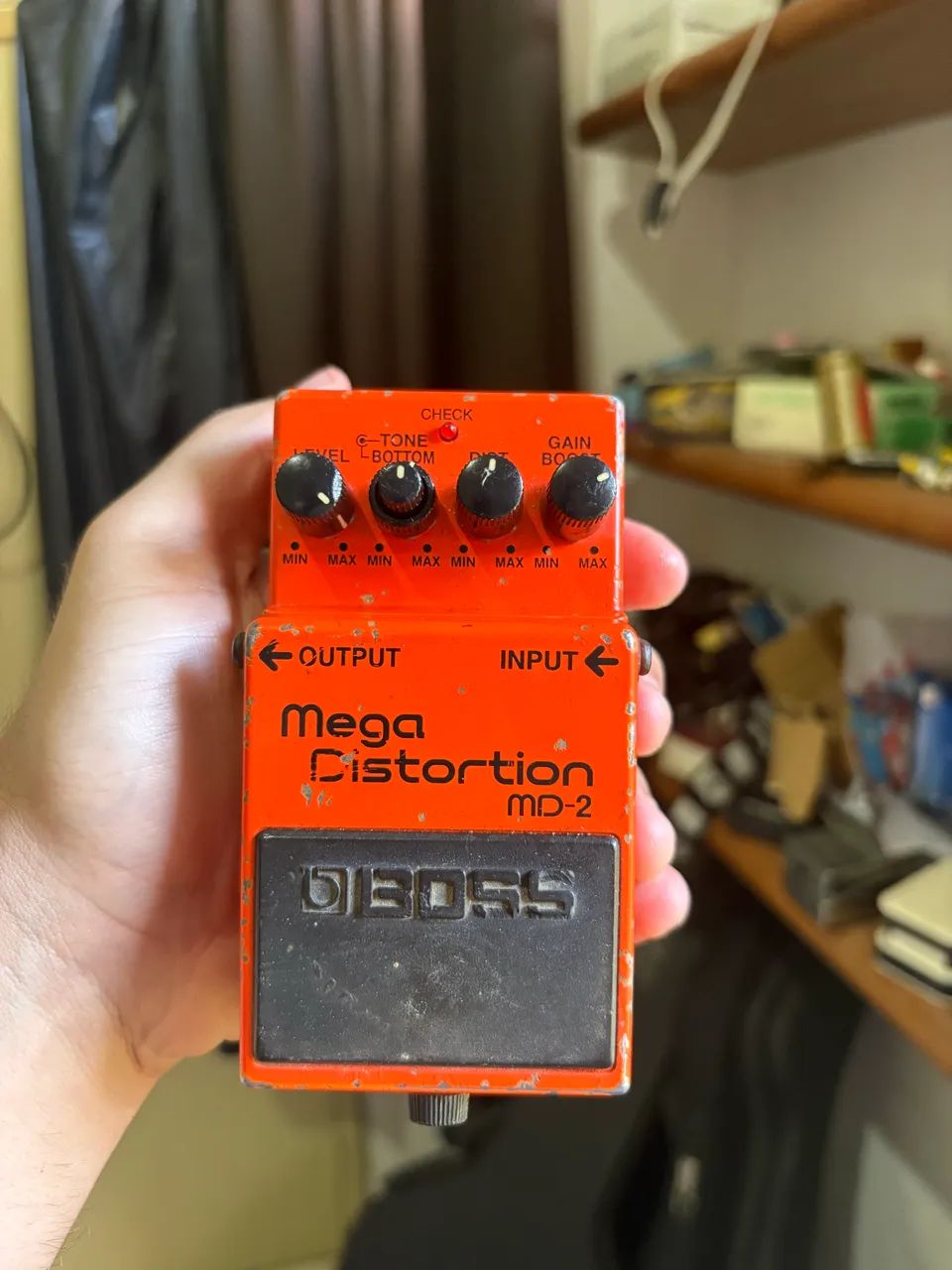 Pedal  de guitarra Boss Mega distortion md2 - Foto 4