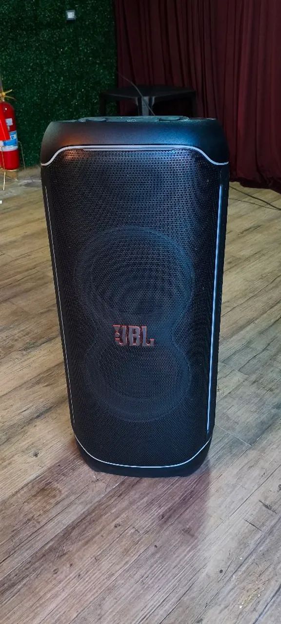 Caixa de som JBL 1100 Watts 