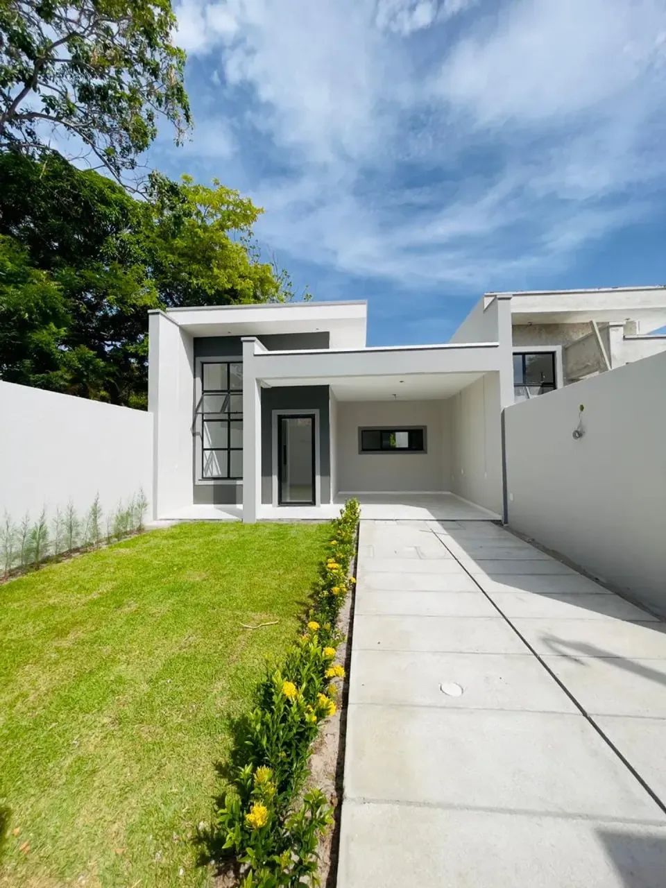 Casas planas 3/4 na lagoa Redonda