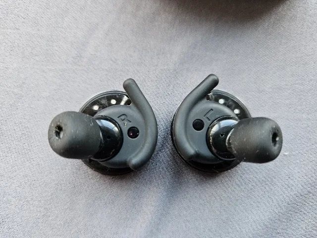 Fone de ouvido TWS Denon PerL Pro - Foto 4
