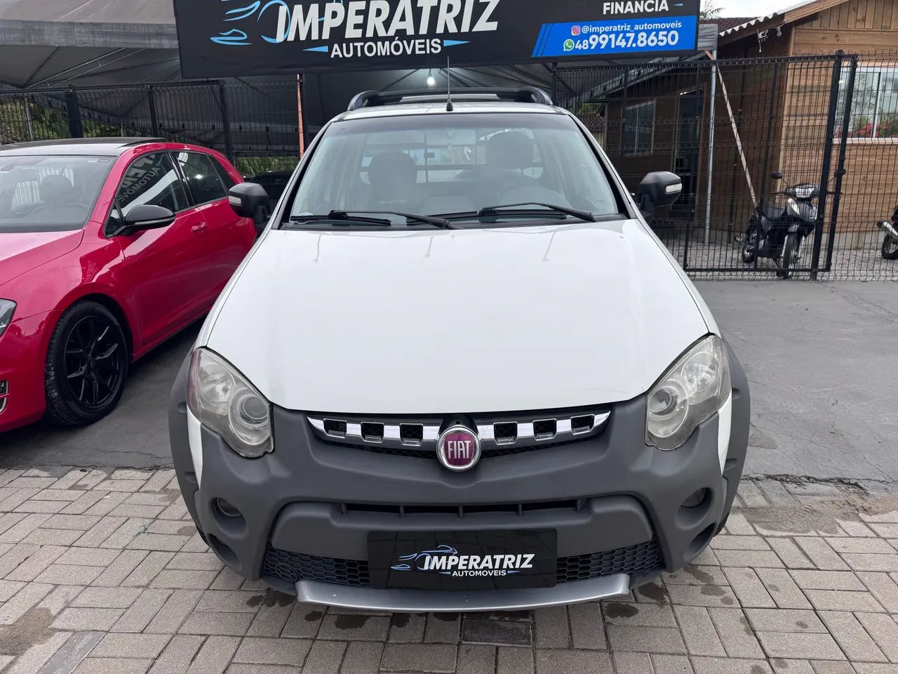 Fiat Strada Adventure 1.8/ 1.8 Locker Flex CE 2013 - Foto 2