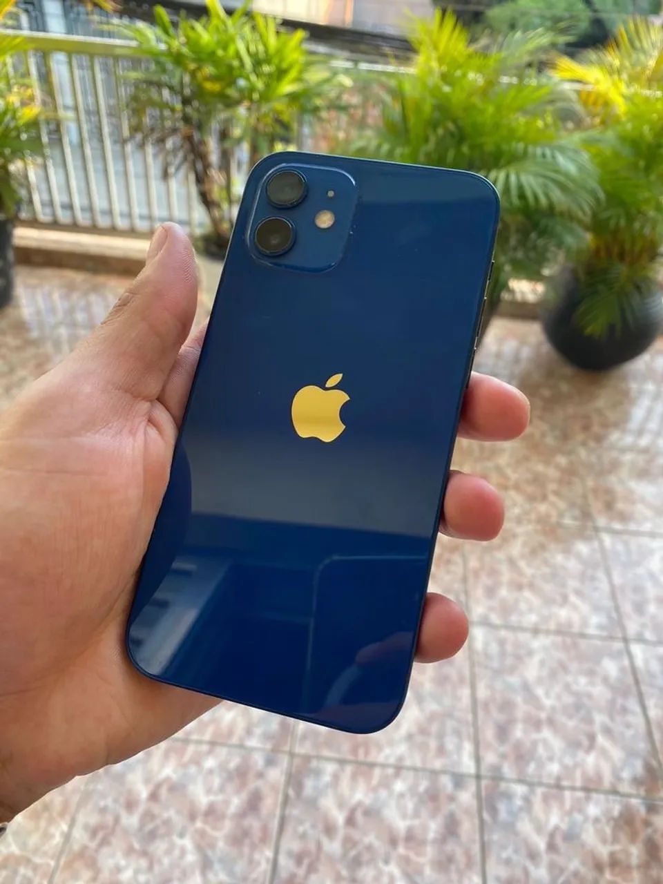 Vendo/troco IPhone 12 64GB - Foto 2