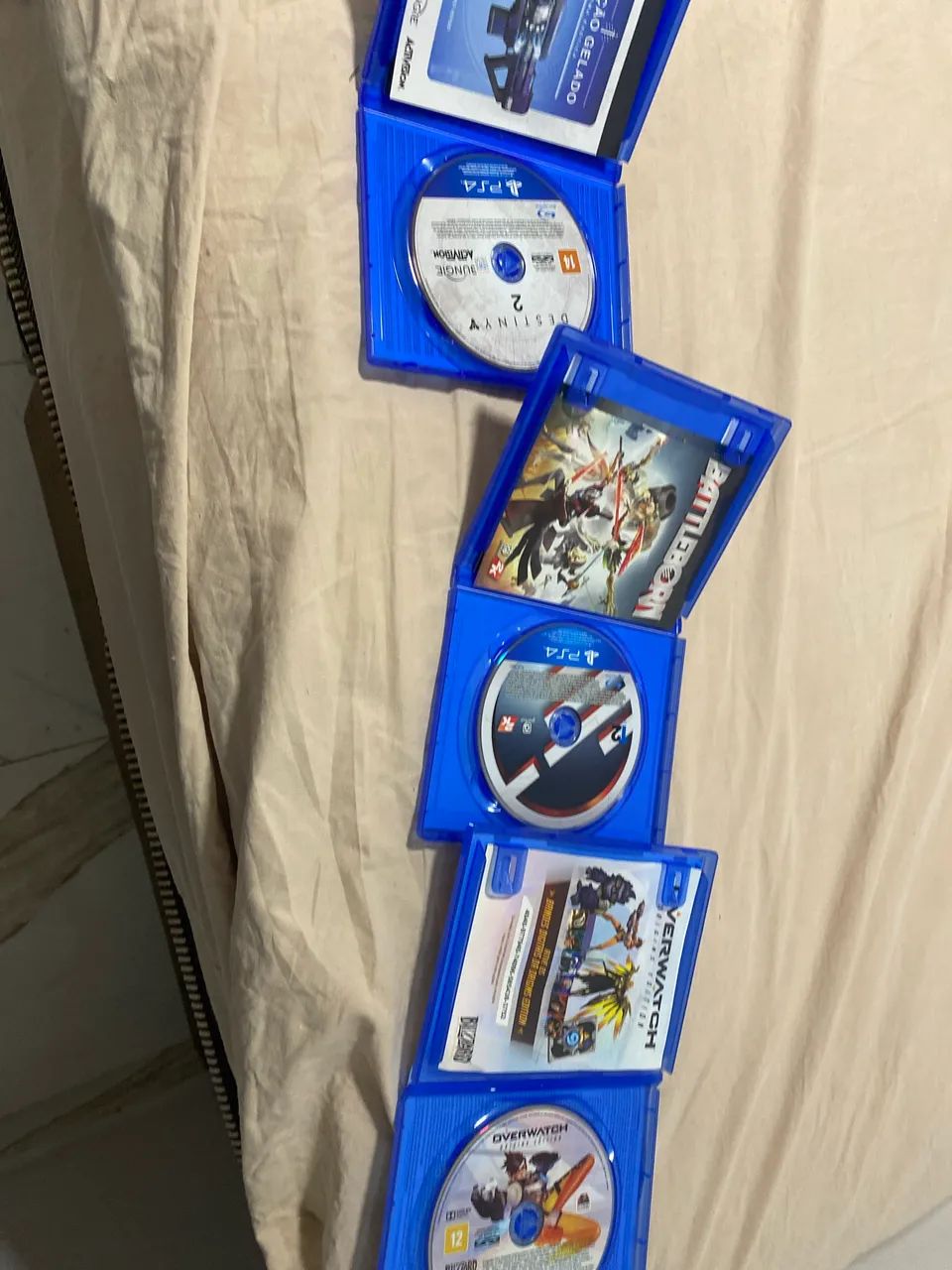 Kit com 3 jogos de ps4 - Foto 3