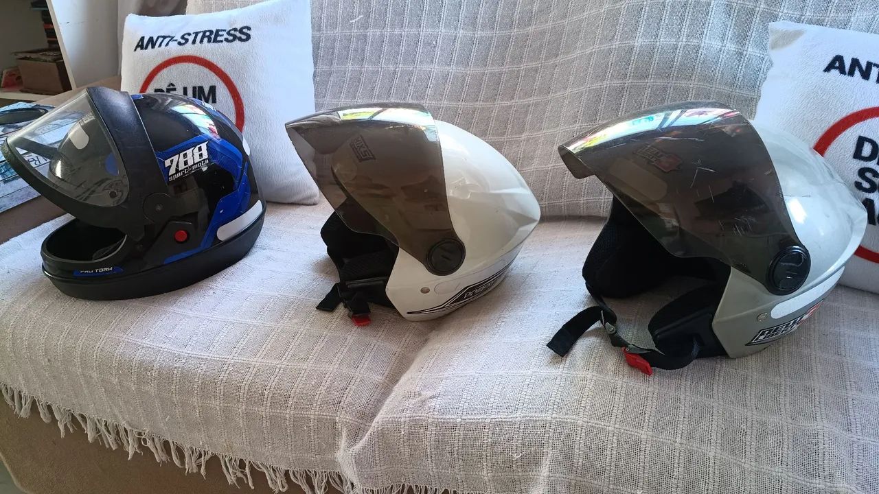 Vendo capacetes 