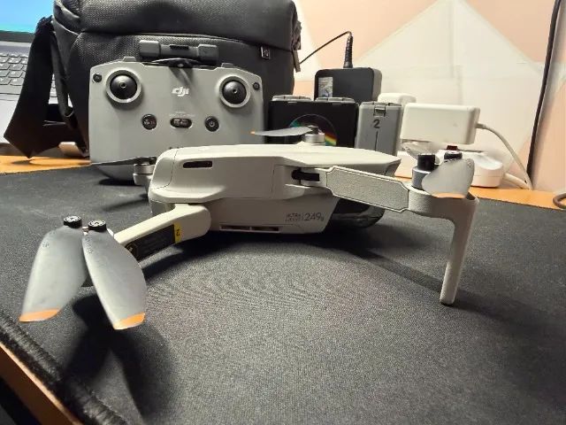 Drone DJI MINI 2 SEMI NOVO - KIT 3 BATERIAS