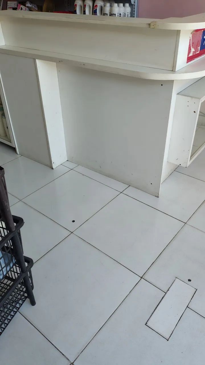 Balcão para loja,em MDF branco medida   - Foto 2