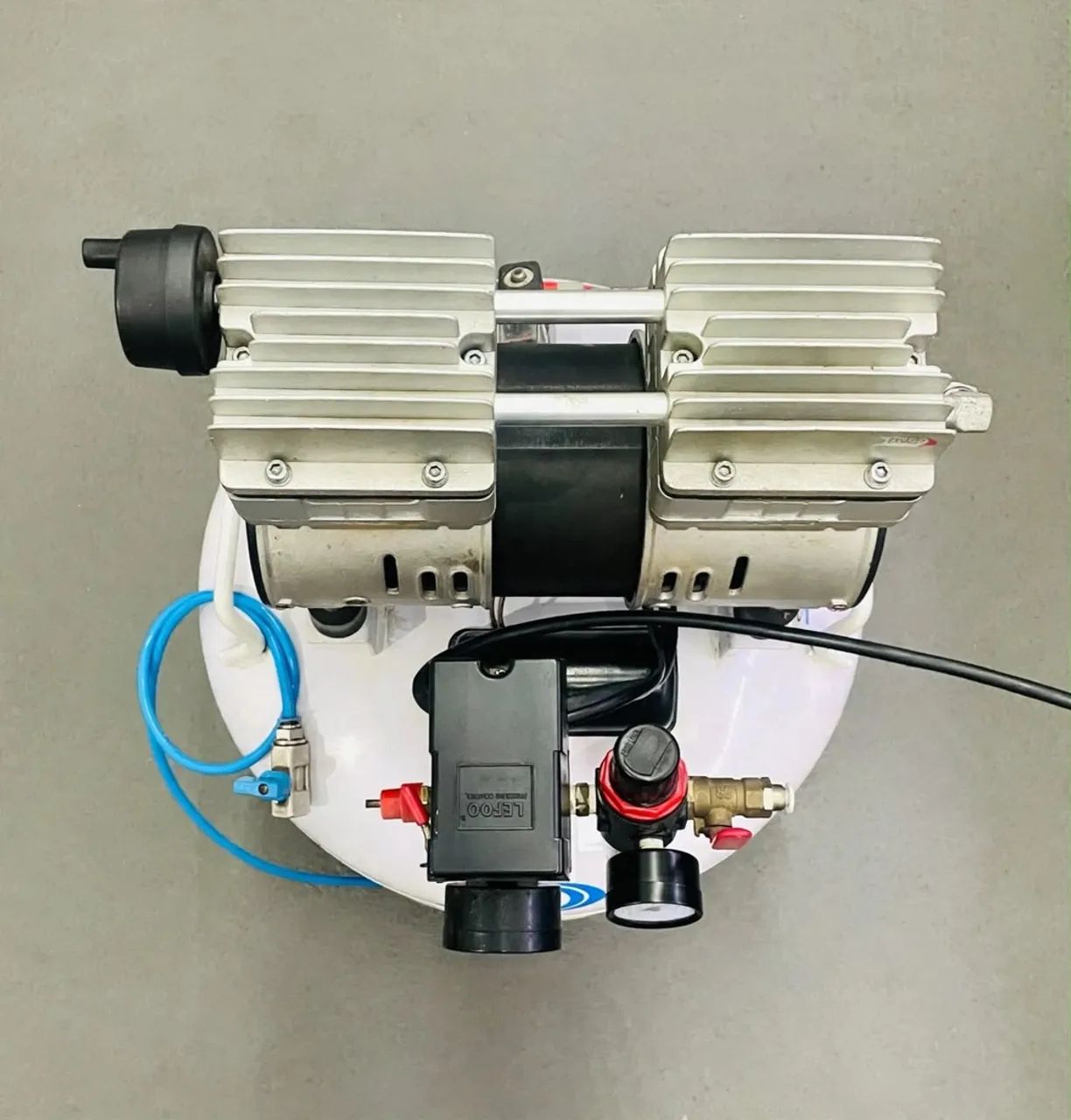 Compressor Odontológico Sanders 40 Litros  - Foto 3