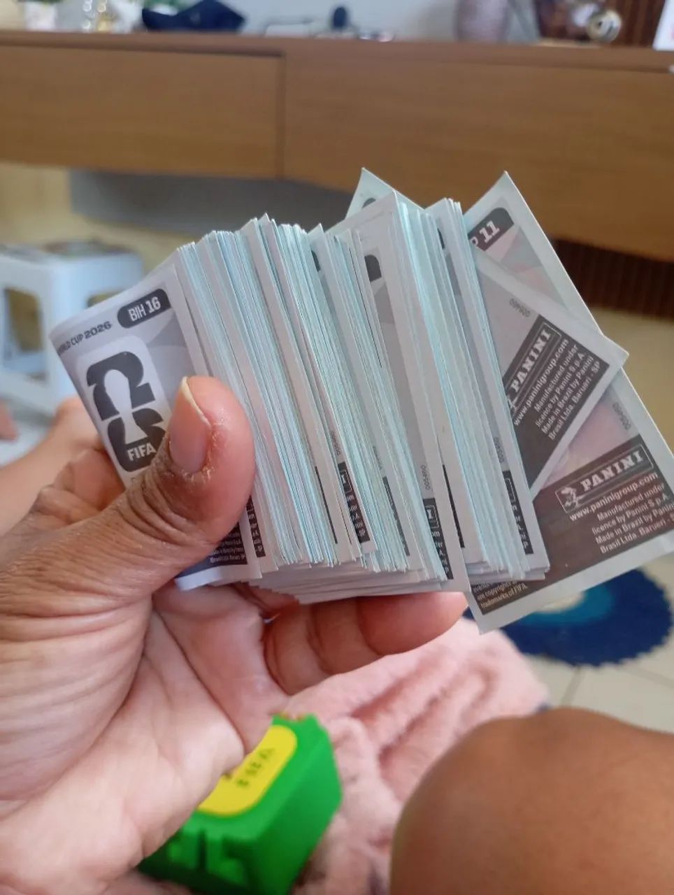 Vendo figurinhas da copa R$ 1 real ( cada) - Foto 2