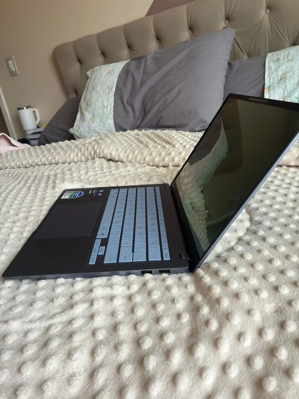 ASUS VIVOBOOK S14 - Foto 3