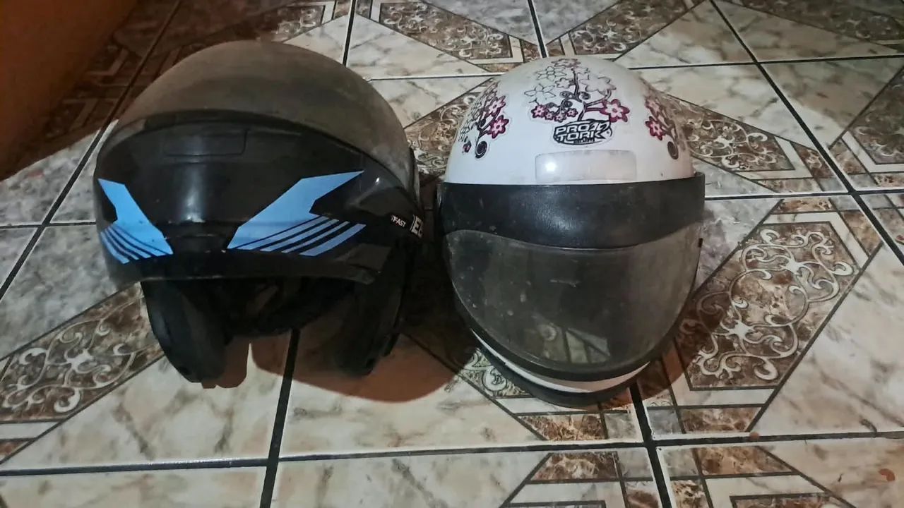 Capacetes usados - Foto 2