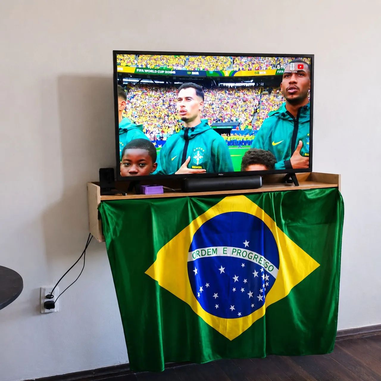 Smart TV LG 43" WebOS - Ótimo Estado