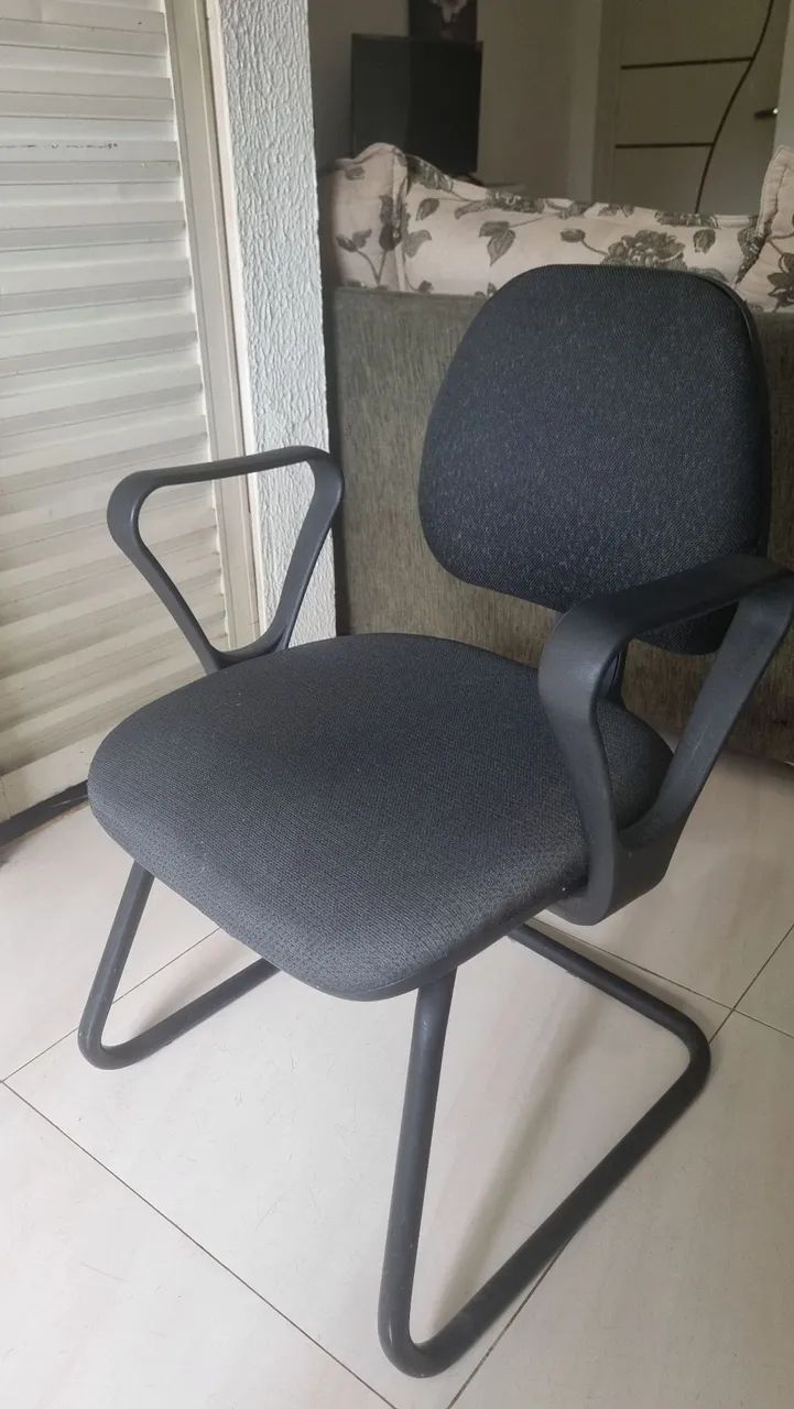 Cadeira de escritório ÓTIMO estado 