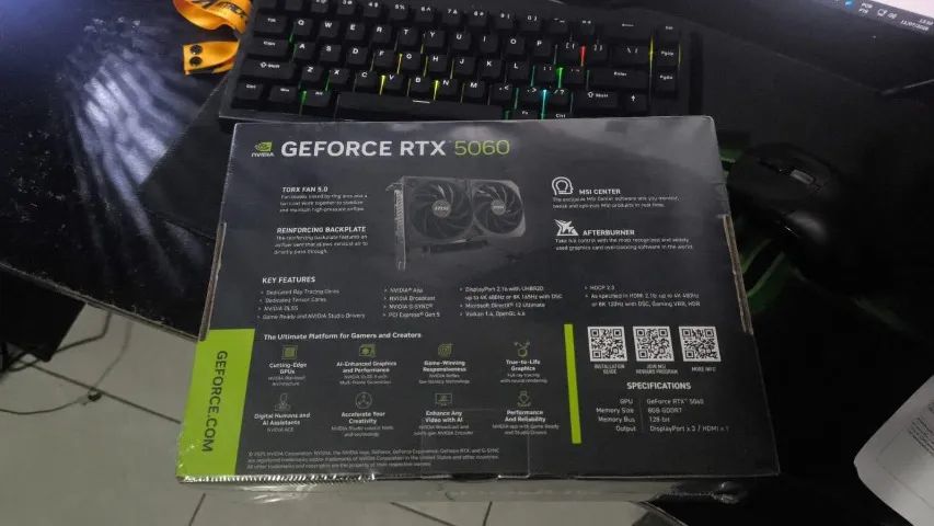 Rtx 5060, nova na caixa com nota fiscal - Foto 2