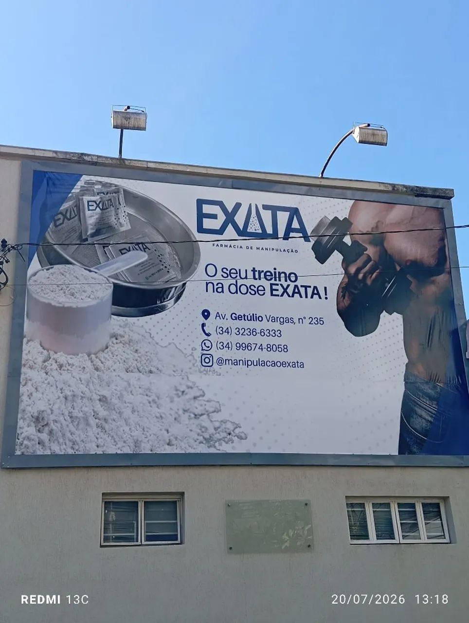 Fachadas em ACM Letras caixas e Toldos retrátil  - Foto 2