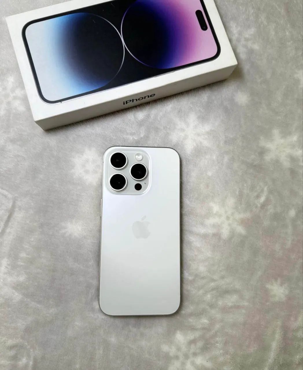 iPhone 15 Pro  - Foto 2