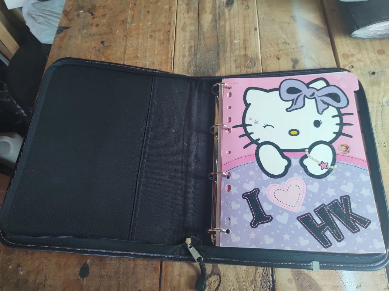 Fichário Hello Kitty vintage dos anos 2000 - Foto 2