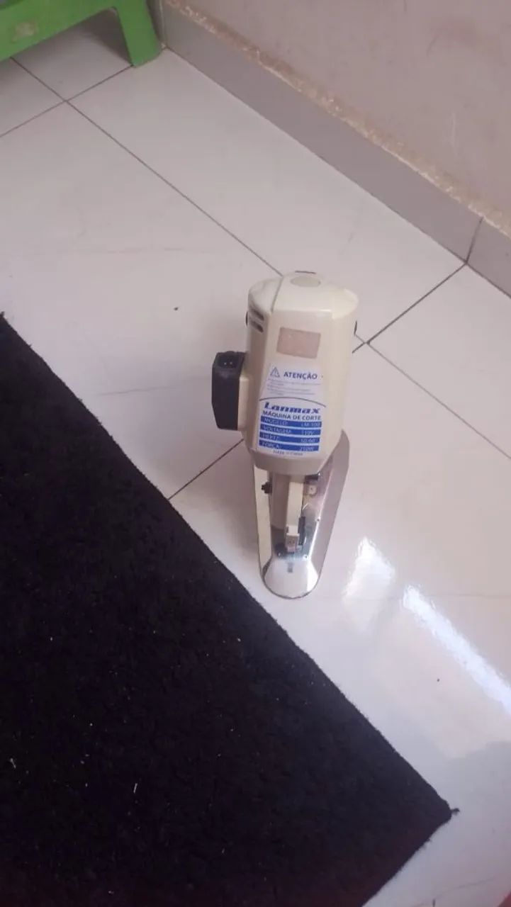 Máquina de corte