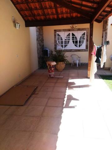 Magnífica Casa independente 3 qts, 3 bn, amplo quintal colada a rua Eliseu de Alvarenga - Foto 4