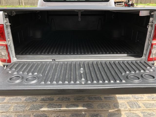 Hilux 3.0 mecânica ano/2014 - Foto 7