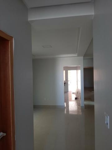 Casas moderna Vic Pires 03 suítes
