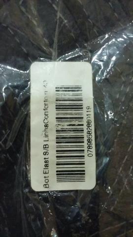 31 pares de Botinas de couro e borracha números diversos - Foto 5