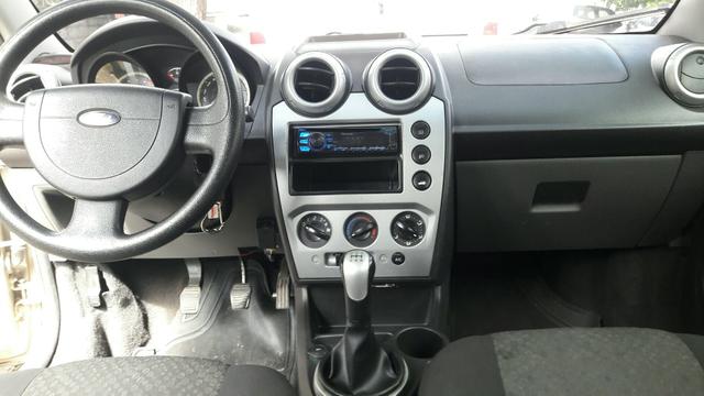 Fiesta 1.6 Flex Ano 2011 Completo GNV