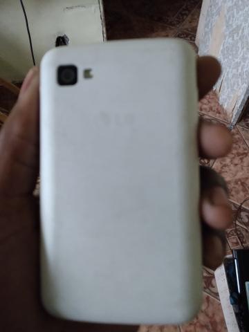 Vendo um aparelho de dvd.e um celular da LG.80 - Foto 3