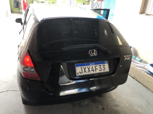 Carro no ponto de transferir - Foto 2