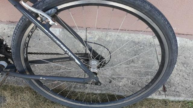 BIke aro 29, caloi 700, 21 marchas alumínio e com acessórios Shimano. Venha conferir! - Foto 2