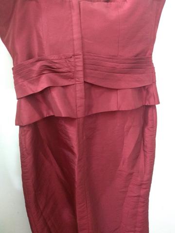 Vestido acetinado Marsala de festa Curto Tam 40 - Foto 5