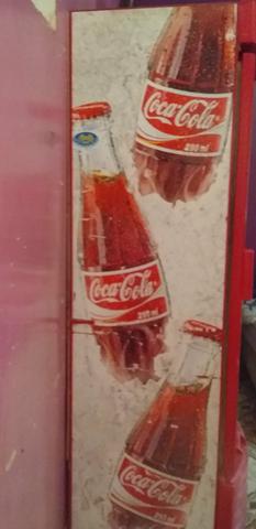 Vendo essa expositora da coca cola bem conservada - Foto 3