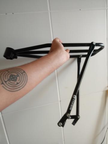 Bagageiro universal para bicicleta - Foto 3