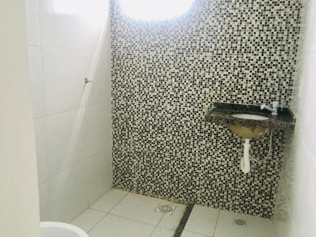 Documentação Inclusa: 2 quartos, 2 wcs, garagem, sala, coz americana, quintal, área serviç - Foto 14