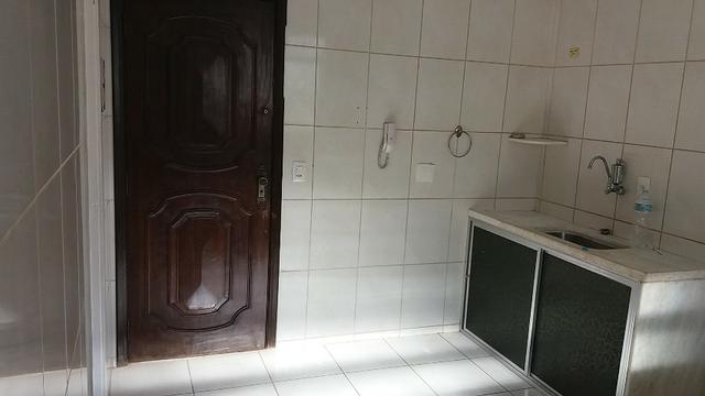 Apartamento na Penha, 01 Quarto, Sala, Garagem etc. - Próximo a TeleRio - Foto 2